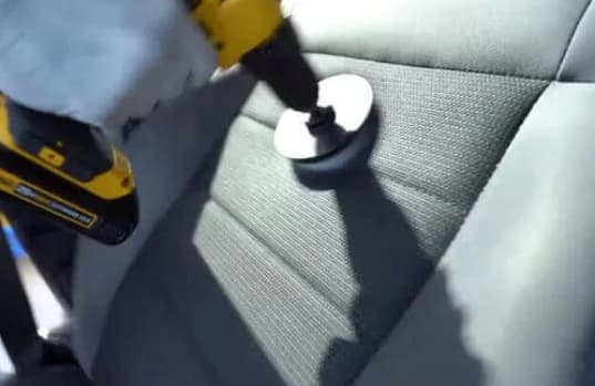 Čištění kožených a koženkových částí