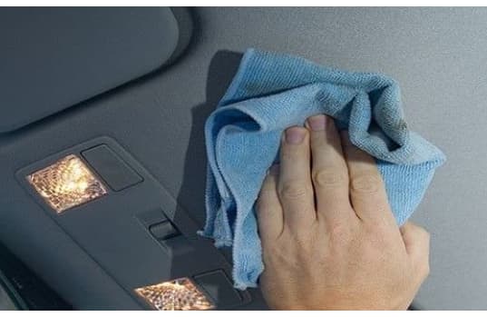 Čištění stropu a sloupků