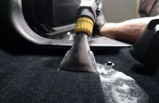 Čištění koberců a gumových podložek